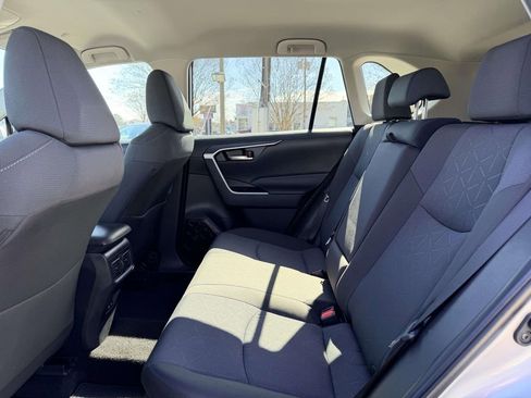 Certified 2025 Toyota RAV4 XLE image 16
