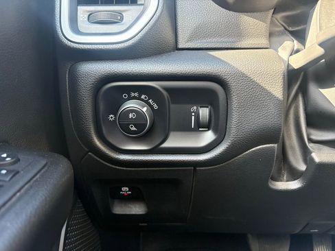 Used 2023 RAM 1500 Big Horn image 26