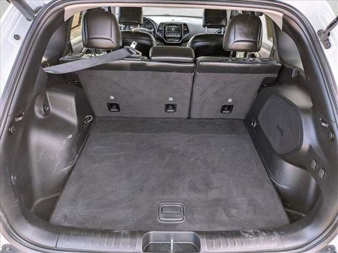 Used 2020 Jeep Cherokee Limited image 20