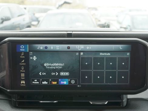 Used 2024 Jeep Wrangler Unlimited AWD/4WD image 11