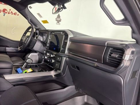 Used 2025 Ford F150 Platinum w/ Equipment Group 702A High image 17
