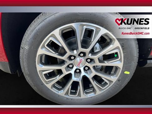 New 2026 GMC Yukon XL Denali w/ Sun & Power Step Package AWD/4WD image 11