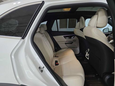 Certified 2026 Mercedes-Benz GLC 300 4MATIC image 12