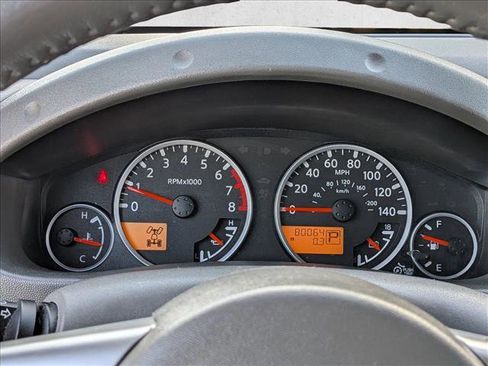 Used 2018 Nissan Frontier SL AWD/4WD image 14