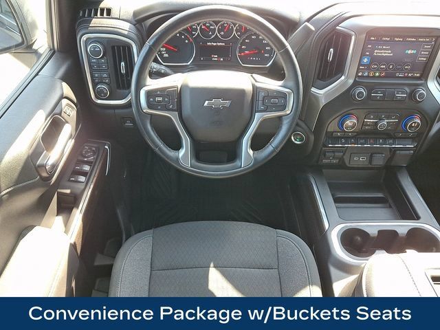 Used 2021 Chevrolet Silverado 1500 RST AWD/4WD image 3