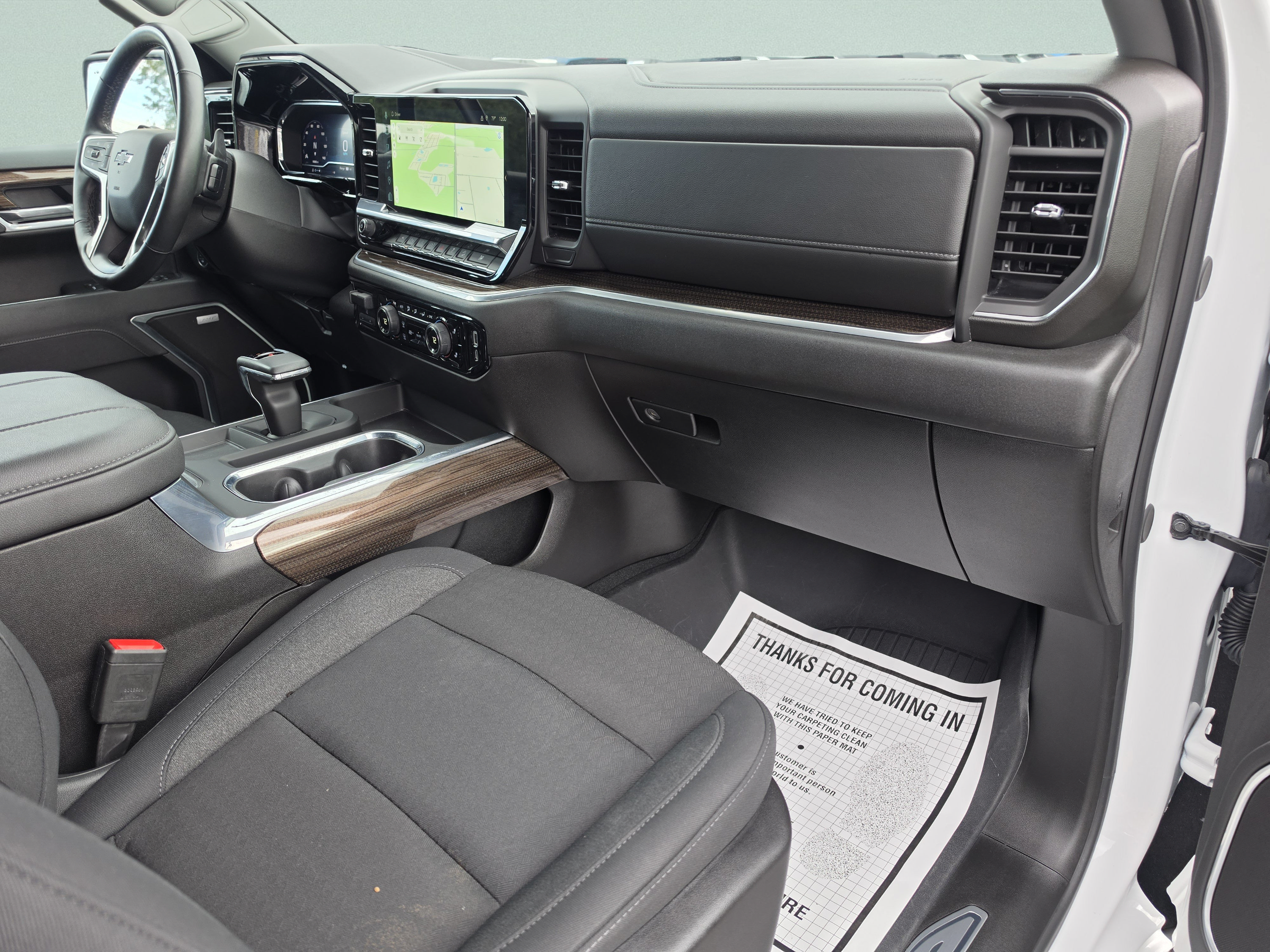 Used 2025 Chevrolet Silverado 1500 RST AWD/4WD image 19