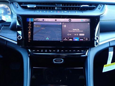 New 2026 Jeep Grand Cherokee Altitude image 18