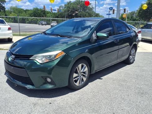 Used 2014 Toyota Corolla LE w/ Driver Convenience Package FWD image 3