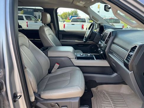 Used 2020 Ford Expedition Limited AWD/4WD image 15
