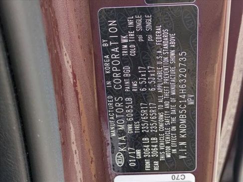 Used 2017 Kia Sedona LX w/ LX Essentials Premium Package image 16