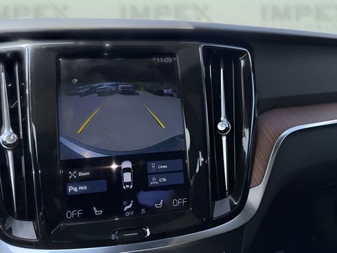 Used 2021 Volvo S60 T5 Momentum image 20