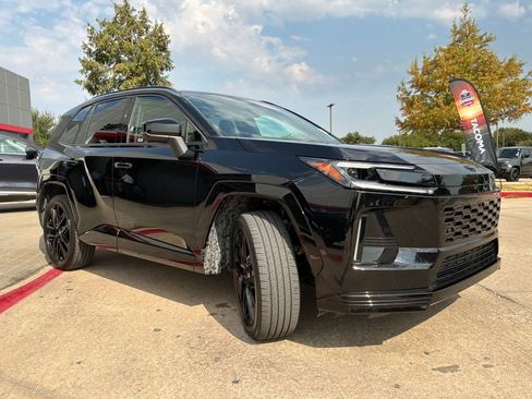 Used 2026 Toyota RAV4 XSE AWD/4WD image 4