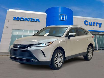 Used 2021 Toyota Venza XLE w/ Softex Package