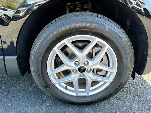 Used 2023 Ford Edge SEL image 24