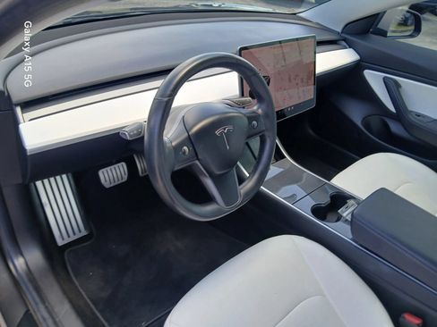 Used 2018 Tesla Model 3 Long Range AWD/4WD image 7