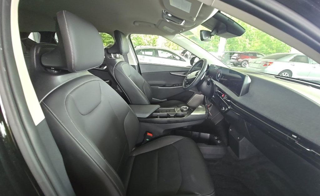 Certified 2023 Kia EV6 Wind w/ Wind Technology Package AWD/4WD image 11