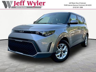 Used 2025 Kia Soul LX w/ LX Technology Package