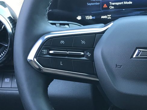 New 2025 Chevrolet Equinox ACTIV w/ Safety and Technology Package AWD/4WD image 8