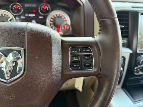 Used 2017 RAM 1500 Classic SLT w/ Luxury Group AWD/4WD image 19