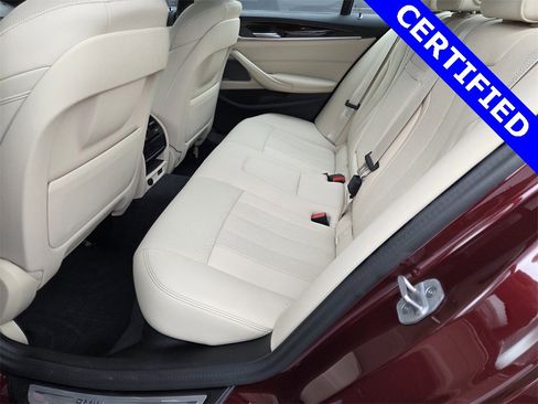 Certified 2023 BMW 530i w/ Premium Package image 25