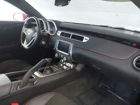 Used 2013 Chevrolet Camaro ZL1 w/ Gray Stripe Package RWD image 29