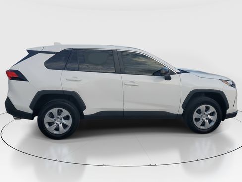 Used 2024 Toyota RAV4 LE image 2