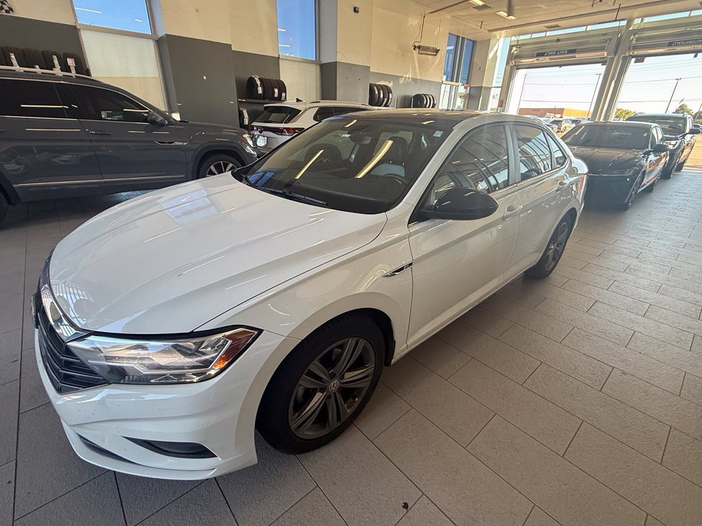 Used 2020 Volkswagen Jetta FWD image 1