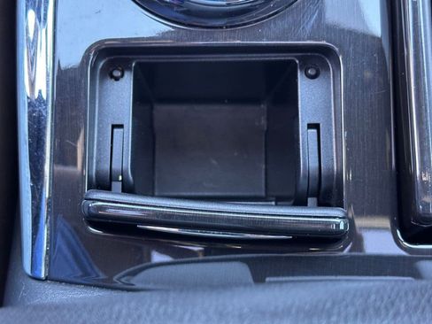 Used 2019 Nissan Armada Platinum w/ Captain's Chairs Package image 41