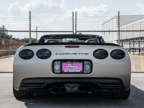 Used 1998 Chevrolet Corvette Convertible w/ Memory Pkg image 17