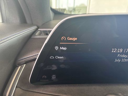 Certified 2024 Cadillac XT4 Sport AWD/4WD image 32