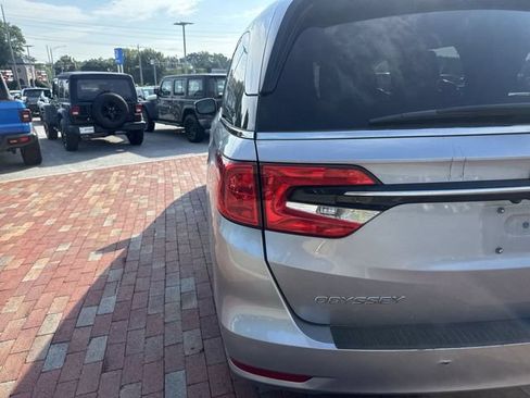 Used 2021 Honda Odyssey EX-L image 18