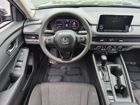 Used 2025 Honda Accord SE image 23