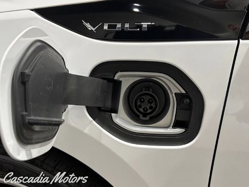 Used 2018 Chevrolet Volt LT FWD image 39