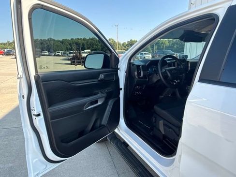 Used 2025 Ford Ranger XLT RWD image 21
