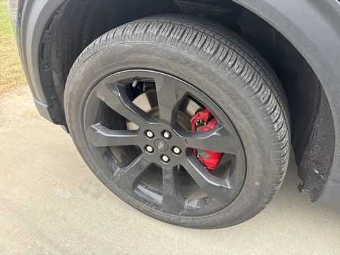 Used 2023 Ford Explorer ST w/ Equipment Group 401A image 5