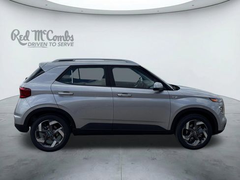 New 2026 Hyundai Venue SEL image 6