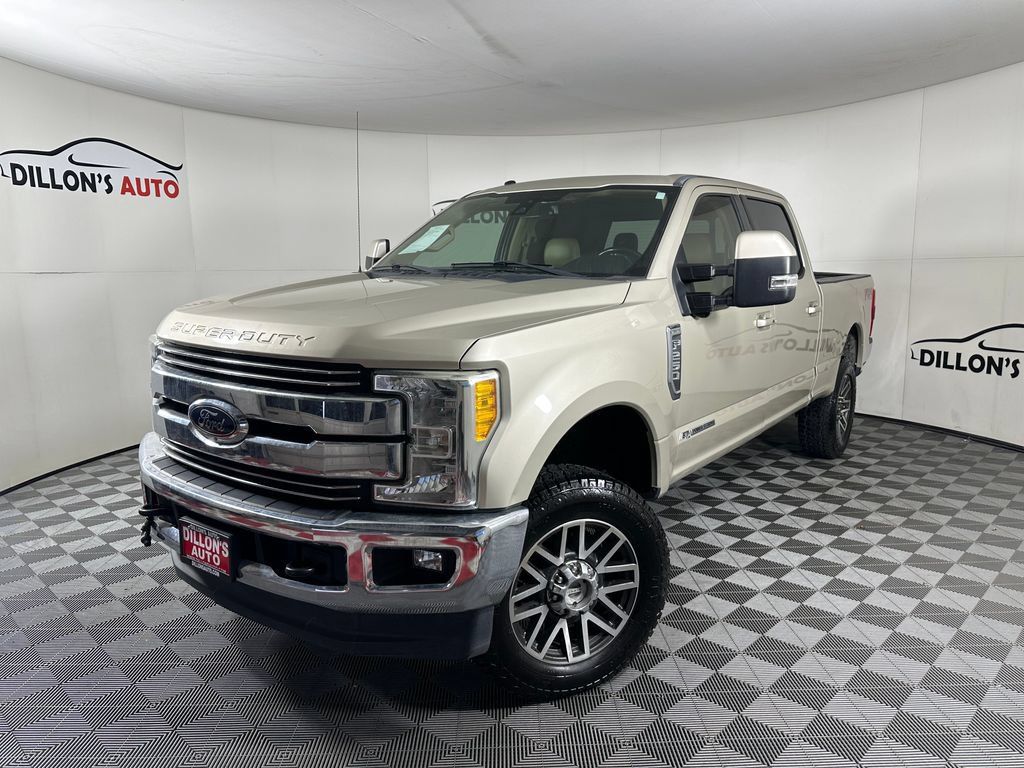 Used 2017 Ford F250 Lariat w/ Lariat Ultimate Package AWD/4WD image 1
