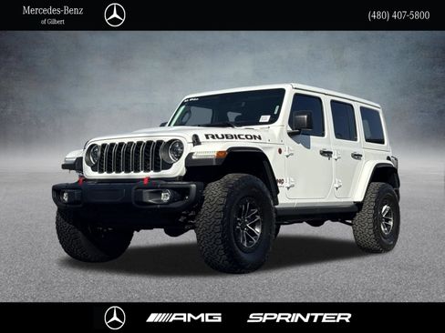 Used 2025 Jeep Wrangler Unlimited Rubicon AWD/4WD image 1