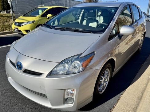 Used 2010 Toyota Prius Two image 4