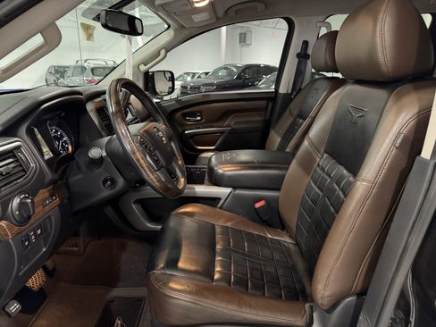Used 2017 Nissan Titan Platinum Reserve image 26