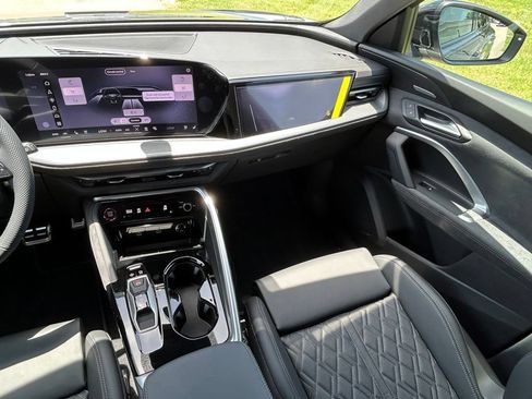 New 2026 Audi SQ5 Premium Plus AWD/4WD image 11