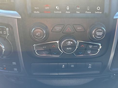 Used 2022 RAM 1500 Classic Warlock AWD/4WD image 16