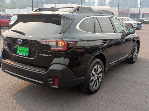 Used 2020 Subaru Outback Premium w/ Popular Package #1 AWD/4WD image 6
