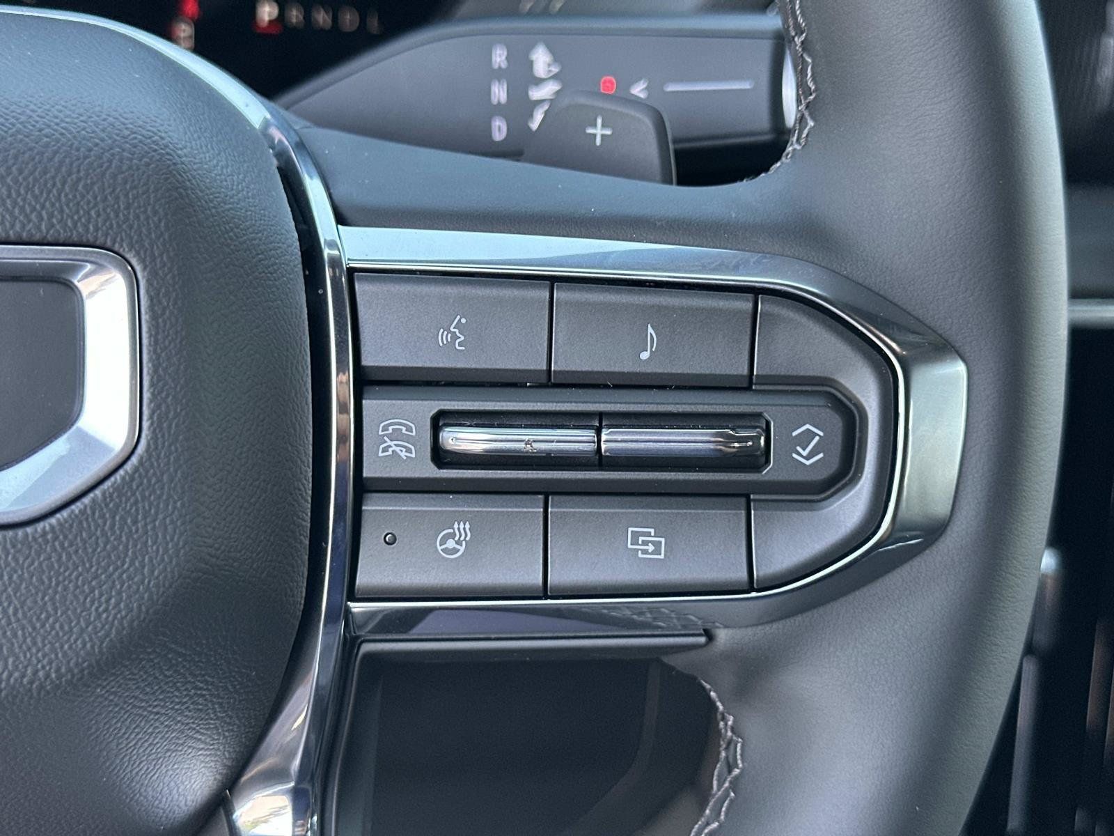 New 2026 GMC Yukon Elevation w/ Elevation Premium Package AWD/4WD image 11