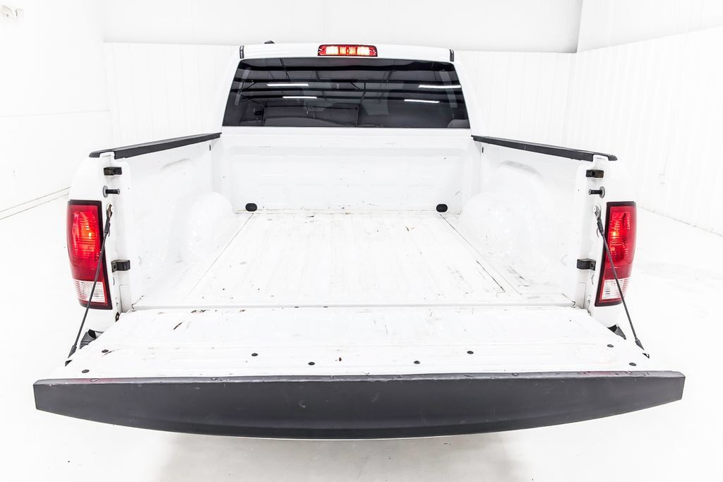 Used 2022 RAM 1500 Classic SLT RWD image 38