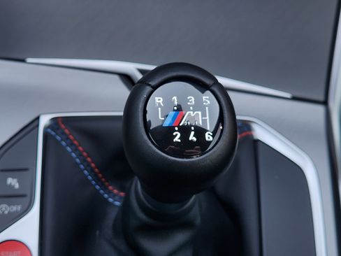 Used 2025 BMW M2 w/ Lighting Package image 21