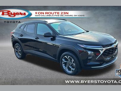 Used 2025 Chevrolet Trax LT