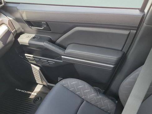 New 2026 Toyota Tacoma SR5 RWD image 13