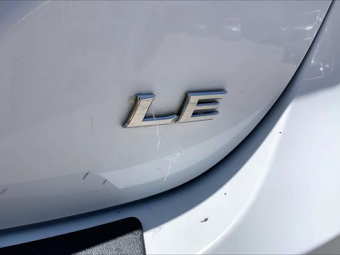 Used 2023 Toyota Camry LE w/ Convenience Package FWD image 10