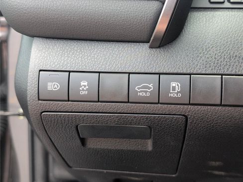 Used 2024 Toyota Camry XLE FWD image 31